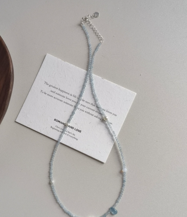 夏日藍語｜海藍寶 × 淡水珍珠925純銀項鍊 925純銀項鍊、日本古董珠、極細項鍊、駝色鎖骨鍊、小花珠飾、手工串珠飾品、小眾飾品推薦