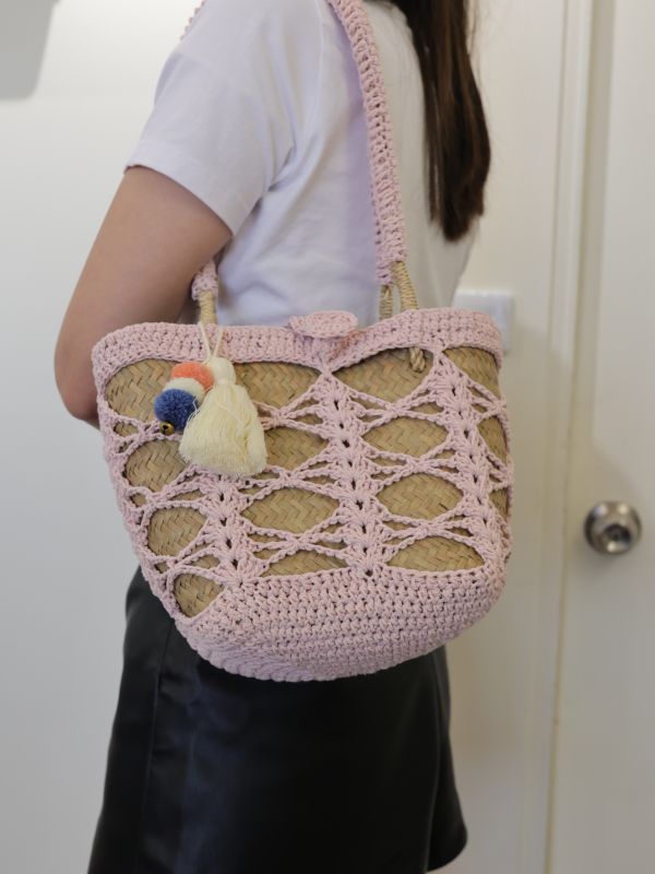 長柄交叉編織包 32*29cm 泰國草編包, 清邁手工包, 夏日度假包, 海邊沙灘包, 編織托特包, 泰國編織包