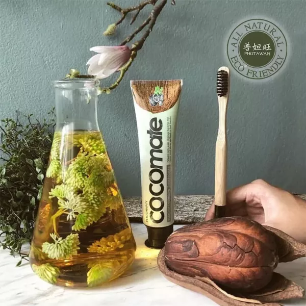 普妲旺椰子草本牙膏 