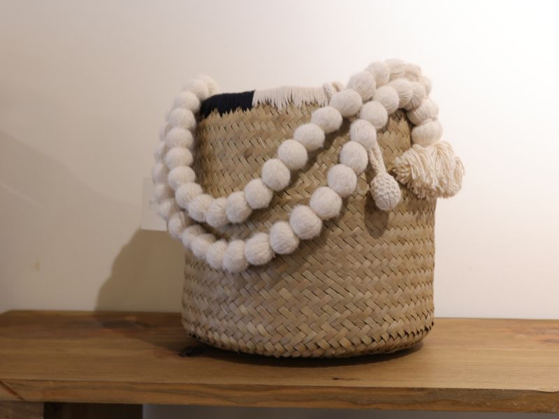 圓珠提把藤編包 20*22CM 泰國草編包, 清邁手工包, 夏日度假包, 海邊沙灘包, 編織托特包, 泰國編織包