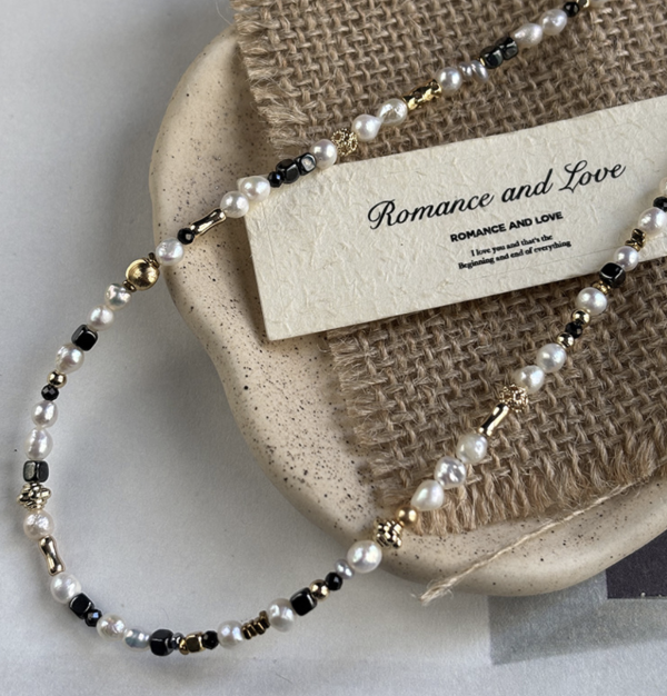 秋冬新款小香風黑膽石珍珠項鍊 泰銀手鍊、青金石手鍊、天然水晶飾品、925純銀、民族風飾品、做舊銀飾、小眾設計、綠松石手鍊