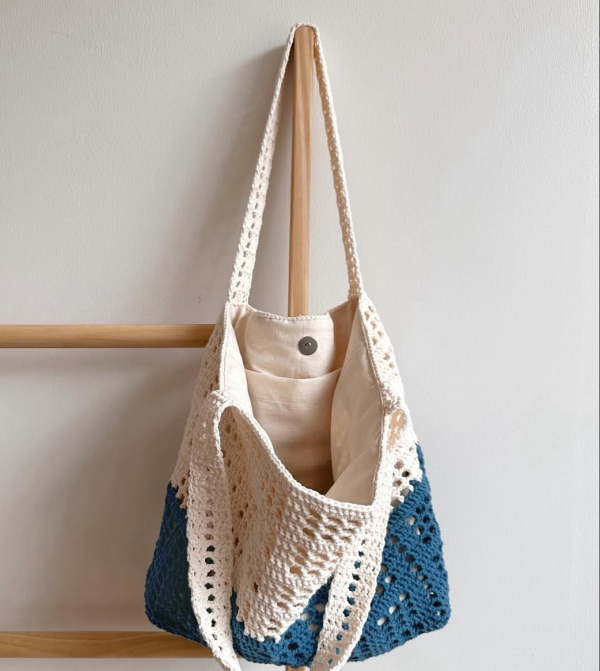雙色手工編織包｜奶油靛藍拼色款 手工編織包、雙色編織袋、大容量肩背包、內裡設計編織包、奶油靛藍拼接包、手提包推薦、通勤包
