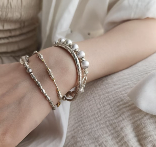 S925純銀金銀撞色手鍊｜碎銀質感設計 泰銀手鍊、青金石手鍊、天然水晶飾品、925純銀、民族風飾品、做舊銀飾、小眾設計、綠松石手鍊