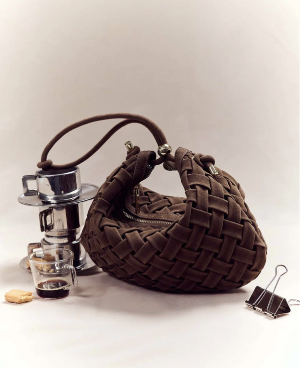 PLEAT Handbag 系列 