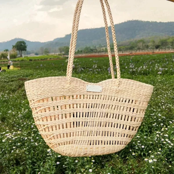 Camellia Bag 山茶花包 Its Saan、泰國手工包、藤編包推薦、自然風包包、手工藝設計、編織包品牌