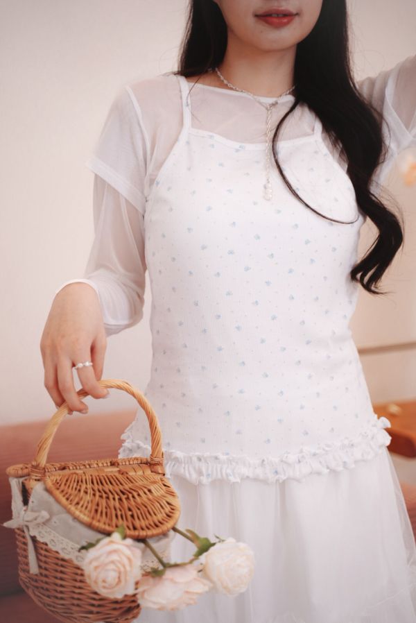 兩件式透膚碎花背心組合 兩件式透膚碎花背心組合