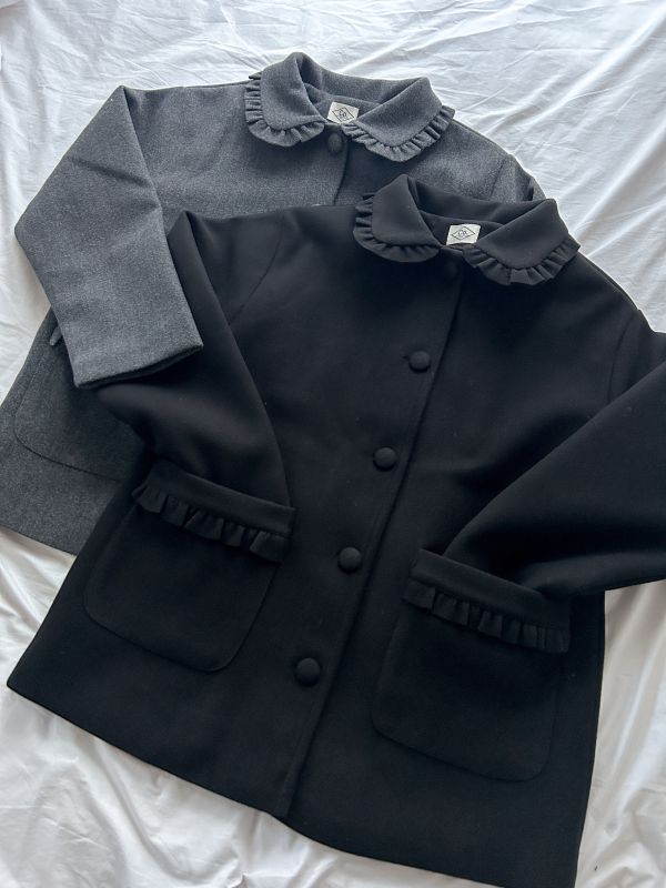 ﹝KR選物﹞荷葉花邊領包釦鋪棉大衣 