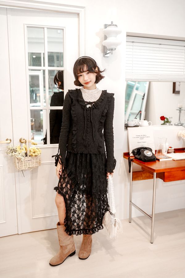 下擺不規則蕾絲長裙 下擺不規則蕾絲長裙