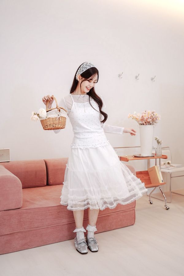 兩件式透膚碎花背心組合 兩件式透膚碎花背心組合