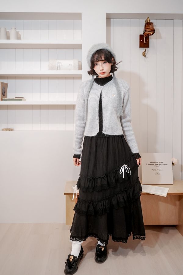 不對稱蕾絲蝴蝶結蛋糕裙 不對稱蕾絲蝴蝶結蛋糕裙