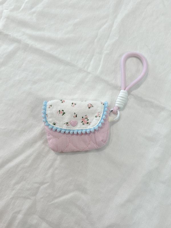 碎花拼布小收納包 