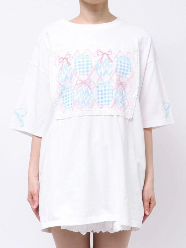 Merry Jenny 蝴蝶結花窗塗鴉tee Merry Jenny 蝴蝶結花窗塗鴉tee
