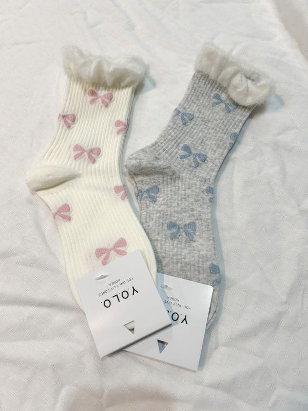 毛毛滾邊蝴蝶結中長襪 