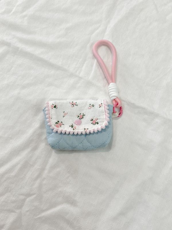 碎花拼布小收納包 