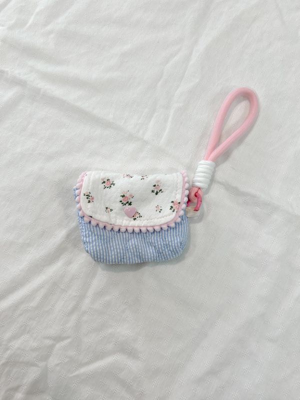 碎花拼布小收納包 