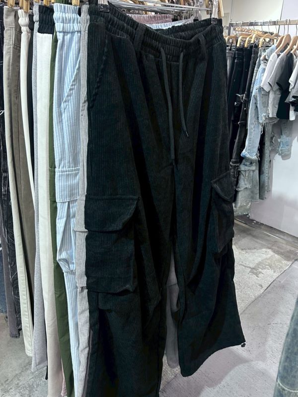 韓國燈心絨口袋寬褲 