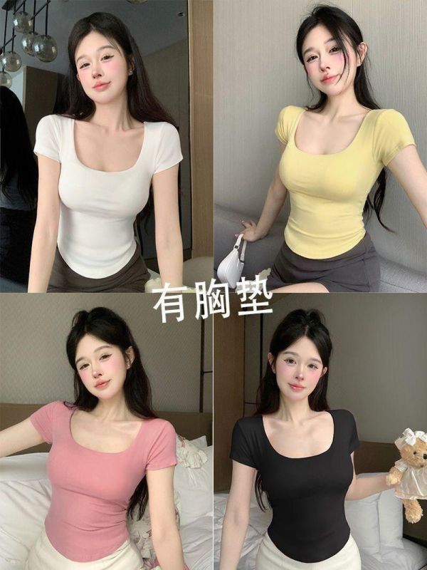 性感修身圓弧短版T(胸墊) 