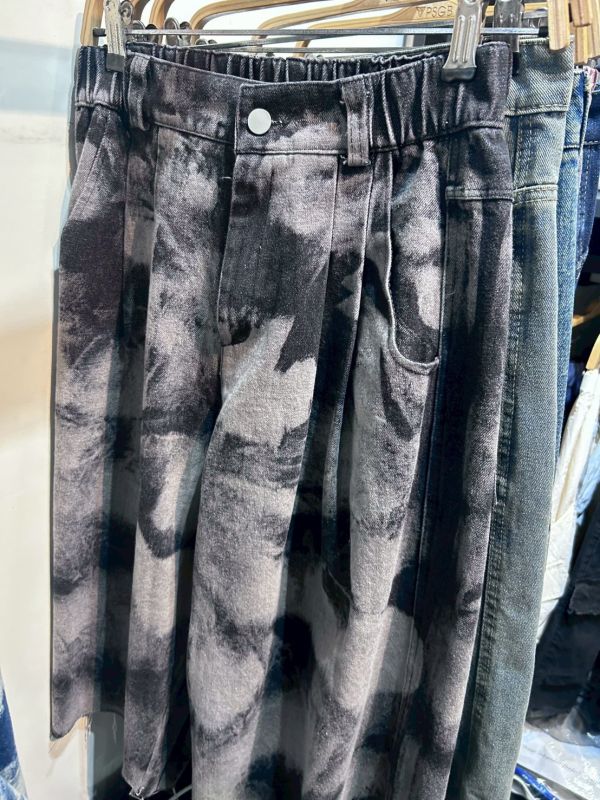 渲染髒髒七分短褲 