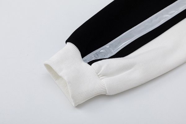 美式反光條撞色半開領上衣 