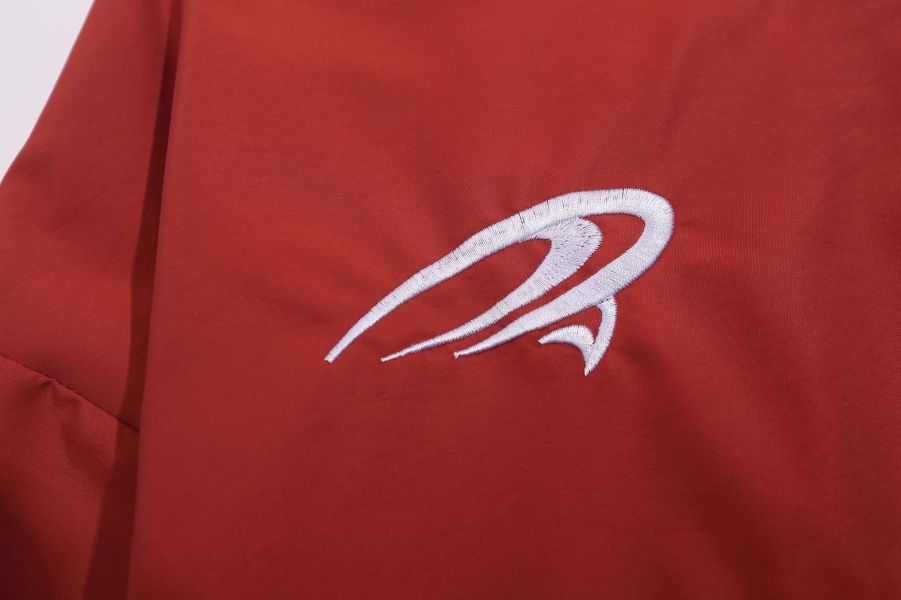 INESERROR尼龍V領T 