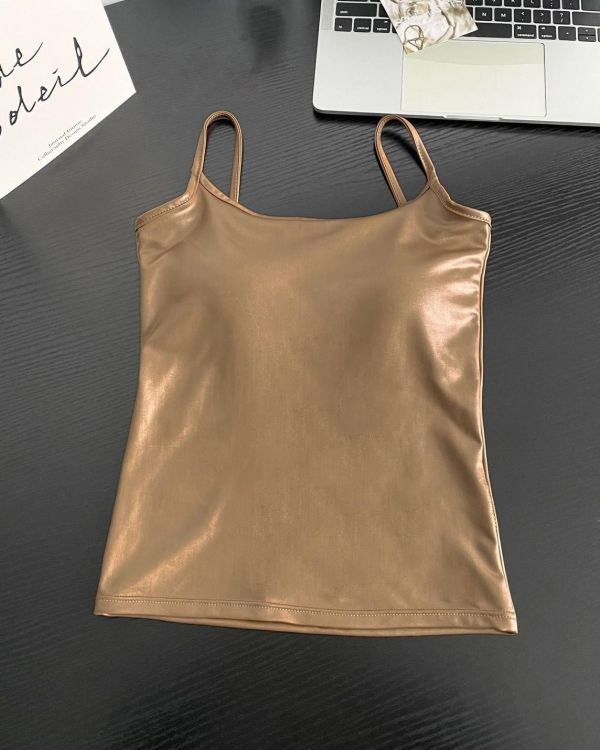 亮皮親膚小背心 