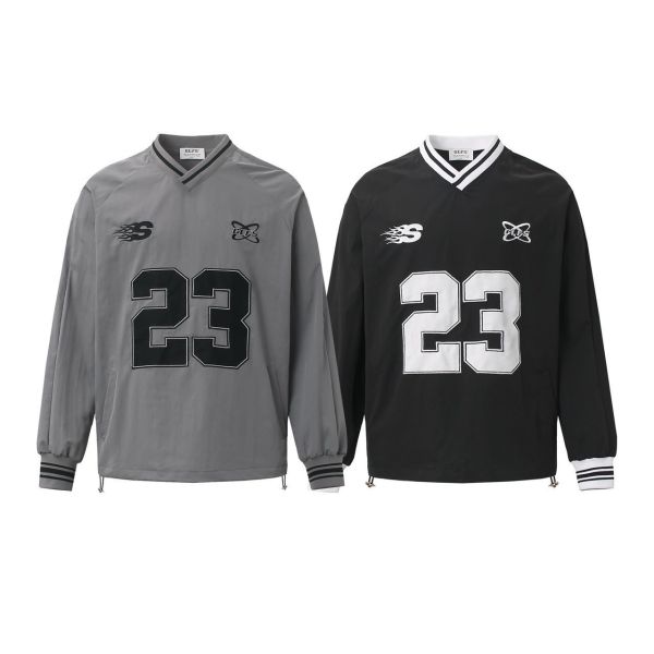 美式街頭刺繡23V領T 