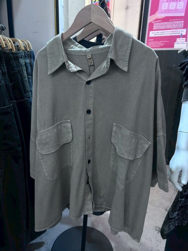 水洗短版工裝襯衫 