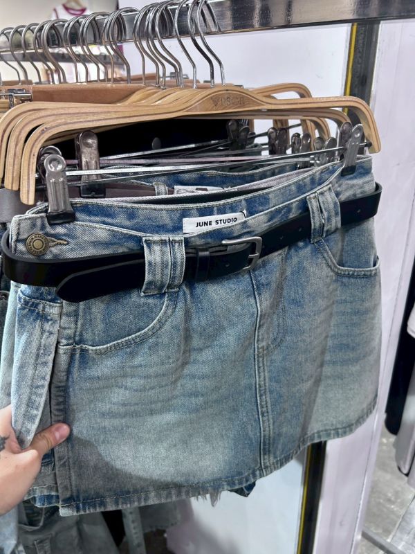 斜切韓國牛仔短裙 