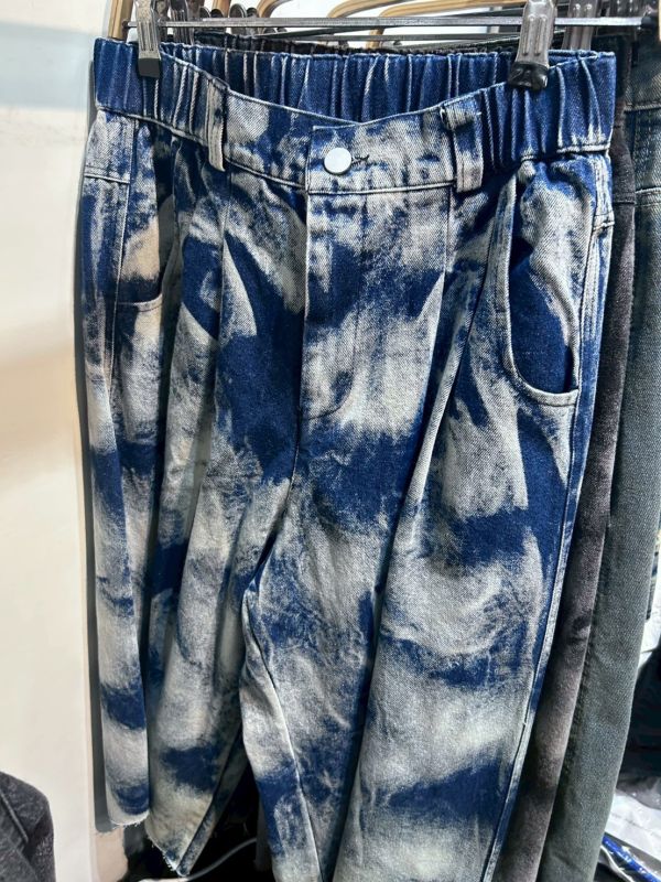 渲染髒髒七分短褲 