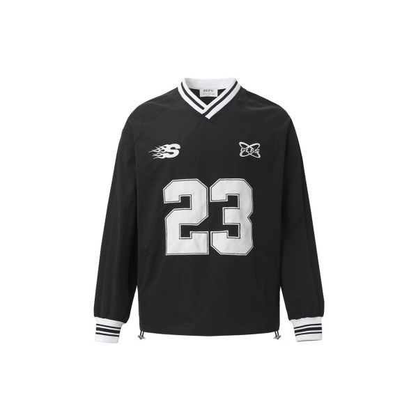 美式街頭刺繡23V領T 