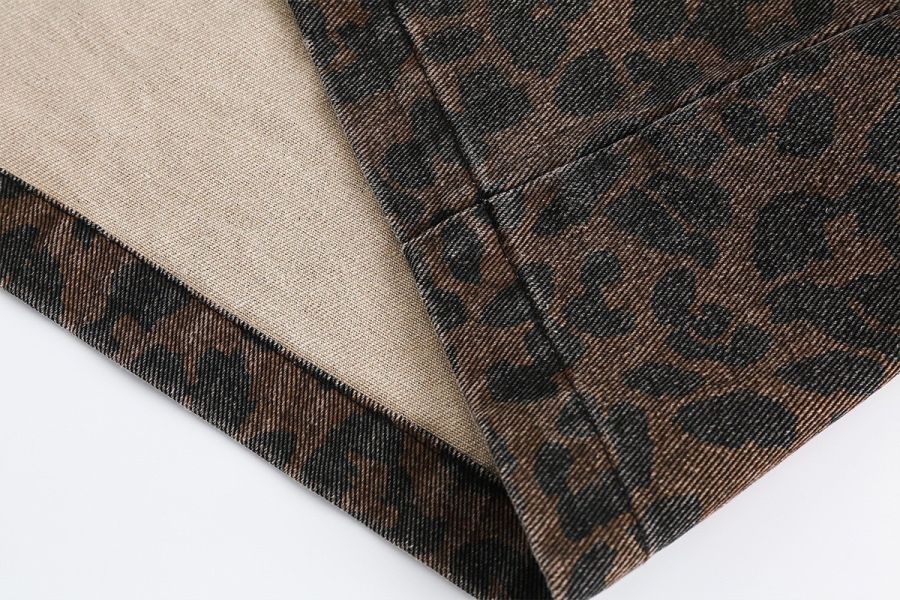 短板花豹紋外套 