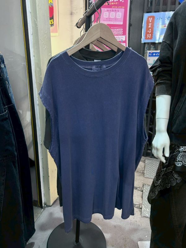 韓國寬版寬肩背心 