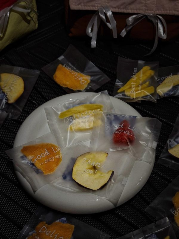 幸運分享禮組 幼兒園分享禮,綜合蔬果脆片,草莓凍乾,草莓脆片,黃金地瓜條,金煌芒果乾,蘋果脆片