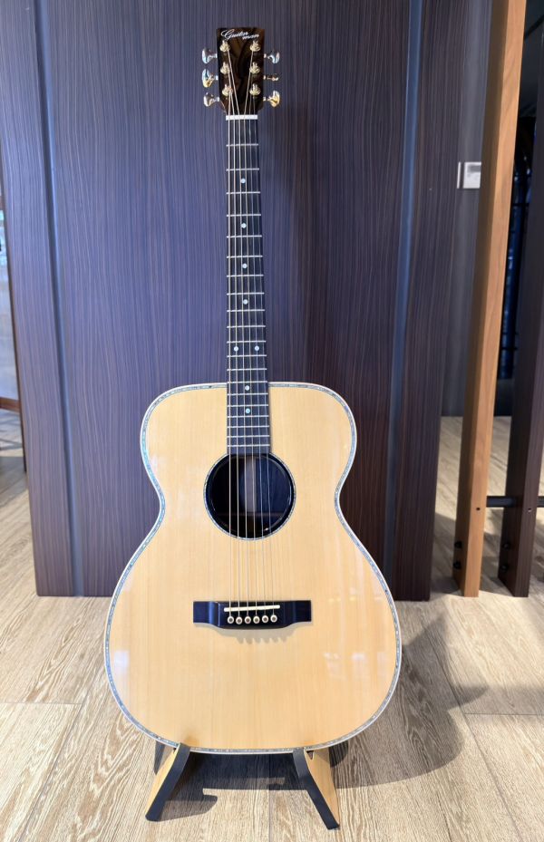 台灣原創 guitarman 全單訂製系列40吋 馬達加斯加玫瑰木 硝基漆 手工om桶吉他 烏克麗麗,學吉他,買吉他,手工製,吉他,旅行吉他,吉他袋,吉他教學,全單琴,全單