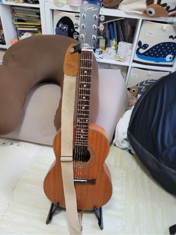 台灣製原創guitarman手工真皮琴頭背帶扣 烏克麗麗,學吉他,買吉他,手工製,吉他,旅行吉他,吉他袋,吉他教學,吉他入門