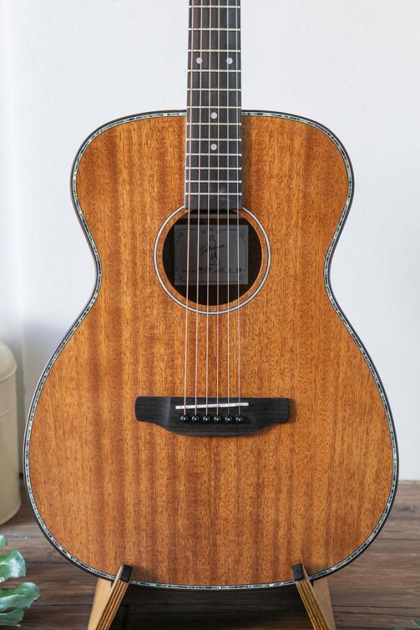 台灣原創 guitarman M-31B 40吋 桃花心木面單 手工40吋OM桶身吉他 烏克麗麗,學吉他,買吉他,手工製,吉他,旅行吉他,吉他袋,吉他教學,吉他入門