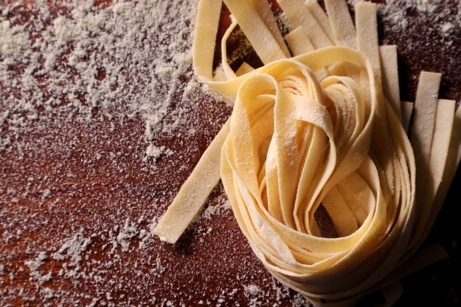 冷凍手工刀切義大利寬麵 