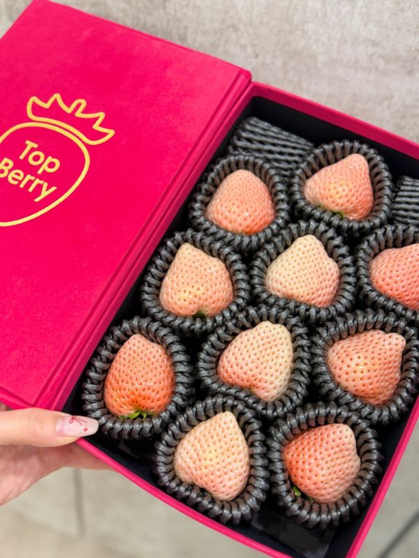日本奈良縣古都姬淡雪草莓 奈良草莓,古都姬,淡雪草莓,法蘭絨盒,法蘭絨草莓
