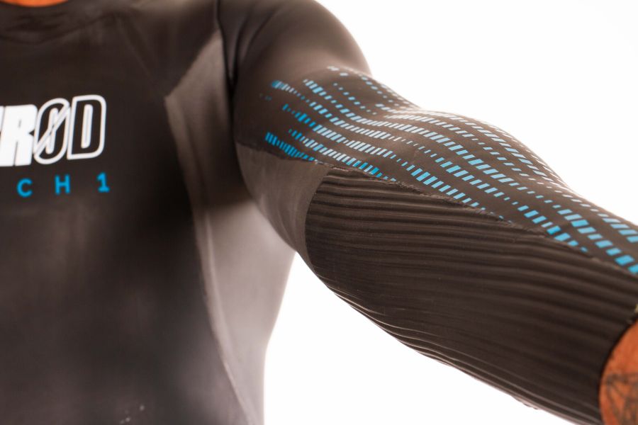 ARCHI 男款防寒衣 Z3R0D wetsuit
Z3R0D防寒衣
men’s triathlon wetsuit