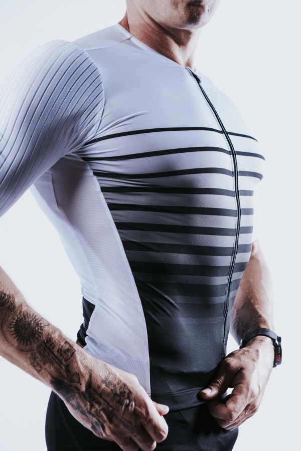 RACER TTSINGLET MAN Z3R0D TTSinglet
鐵人三項服上衣
專業鐵人三項服飾
鐵人三項裝備