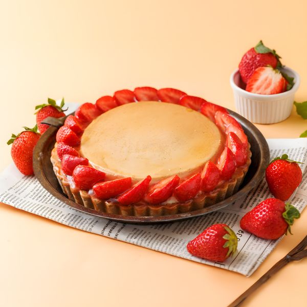 草莓巨無霸布丁塔(限門市自取) 