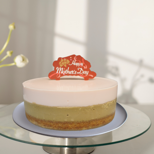 Trio 開心果乳酪蛋糕 開心果乳酪蛋糕,母親節蛋糕,6吋蛋糕,6吋乳酪蛋糕,開心果蛋糕,開心果乳酪,母親節蛋糕推薦,台中蛋糕推薦,台中甜點,台中6吋蛋糕