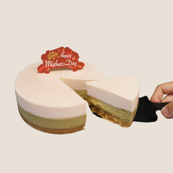 Trio 開心果乳酪蛋糕 開心果乳酪蛋糕,母親節蛋糕,6吋蛋糕,6吋乳酪蛋糕,開心果蛋糕,開心果乳酪,母親節蛋糕推薦,台中蛋糕推薦,台中甜點,台中6吋蛋糕