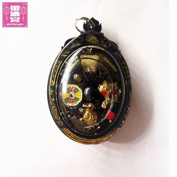 虎頭魯士爺護身牌 