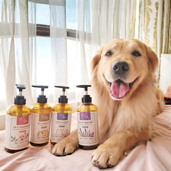 【 K'9 Nature Holic】 天然有機認證洗毛精｜天然低敏 無矽靈貓狗沐浴乳 花果系列 檜木系列 頂級植萃護毛精 K9洗毛精,K’9 Nature Holic,寵物洗毛精,狗狗洗毛精,貓咪洗毛精,有機洗毛精,天然洗毛精,無矽靈洗毛精,低敏洗毛精,除臭洗毛精,保濕洗毛精,亮毛洗毛精,寵物沐浴乳,犬貓洗毛精,花果系列,檜木系列,頂級系列