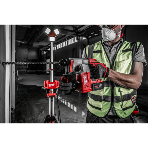 含稅附發票 MILWAUKEE Milwaukee M18 BLH 18V SDS-Plus 無刷免出力鎚鑽 Milwaukee,美沃奇,M18 BLH,無刷免出力鎚鑽,18V鎚鑽,SDS-Plus,電動鎚鑽,三用鎚鑽,震動電鑽,鑿孔機