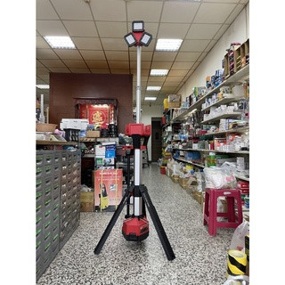 文菖五金 milwaukee 鋰電高輸出三腳工作燈 M18 HOSALC M18HOSALC 