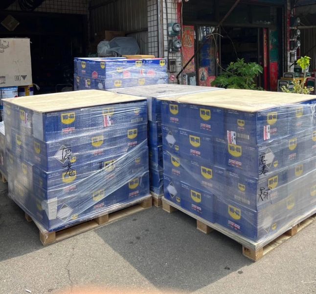 實體店面 文菖五金 WD40防鏽油、除鏽油、潤滑劑、412ml 277ml/382ml/432ml9.3oz/罐 附噴頭 實體店面 文菖五金 WD40防鏽油、除鏽油、潤滑劑、412ml 277ml/382ml/432ml9.3oz/罐 附噴頭