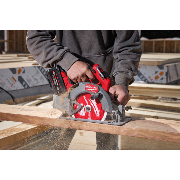 美沃奇 Milwaukee M18 FUEL™ 鋰電無碳刷木工圓鋸機190mm M18 FCS66GR3 