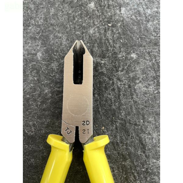 鹿洋五金 日本製 KING TTC 強力膠柄斜口鉗 150mm 專業用斜嘴鉗 NP-150HG 日本 NP-150-HG 